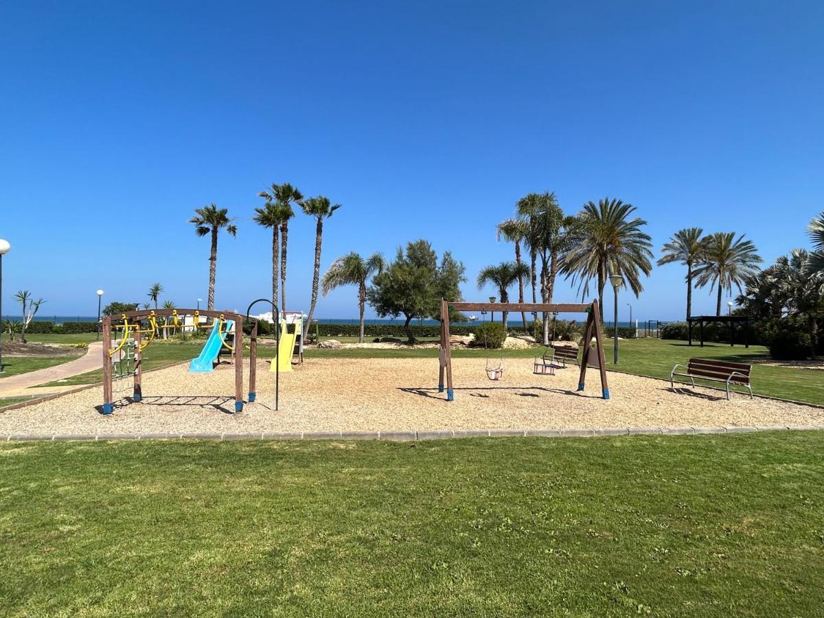 Atico Junto Al Mar,Acceso Directo A La Playa,Jardines De Nuevo Vera,Wifi 외부 사진